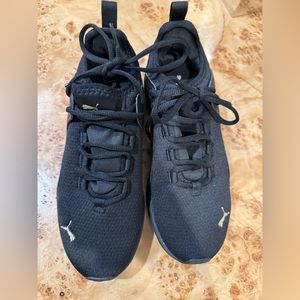 Puma Workout Sneakers